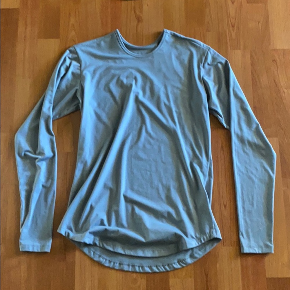 ESNTLS GREY LONG SLEEVE